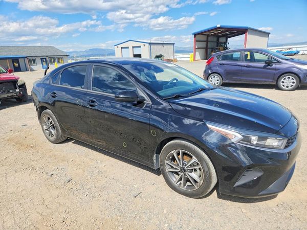 2022 KIA FORTE FE, LXS