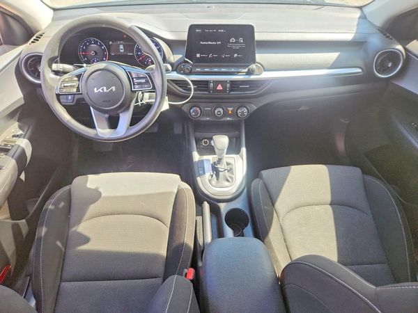2022 KIA FORTE FE, LXS