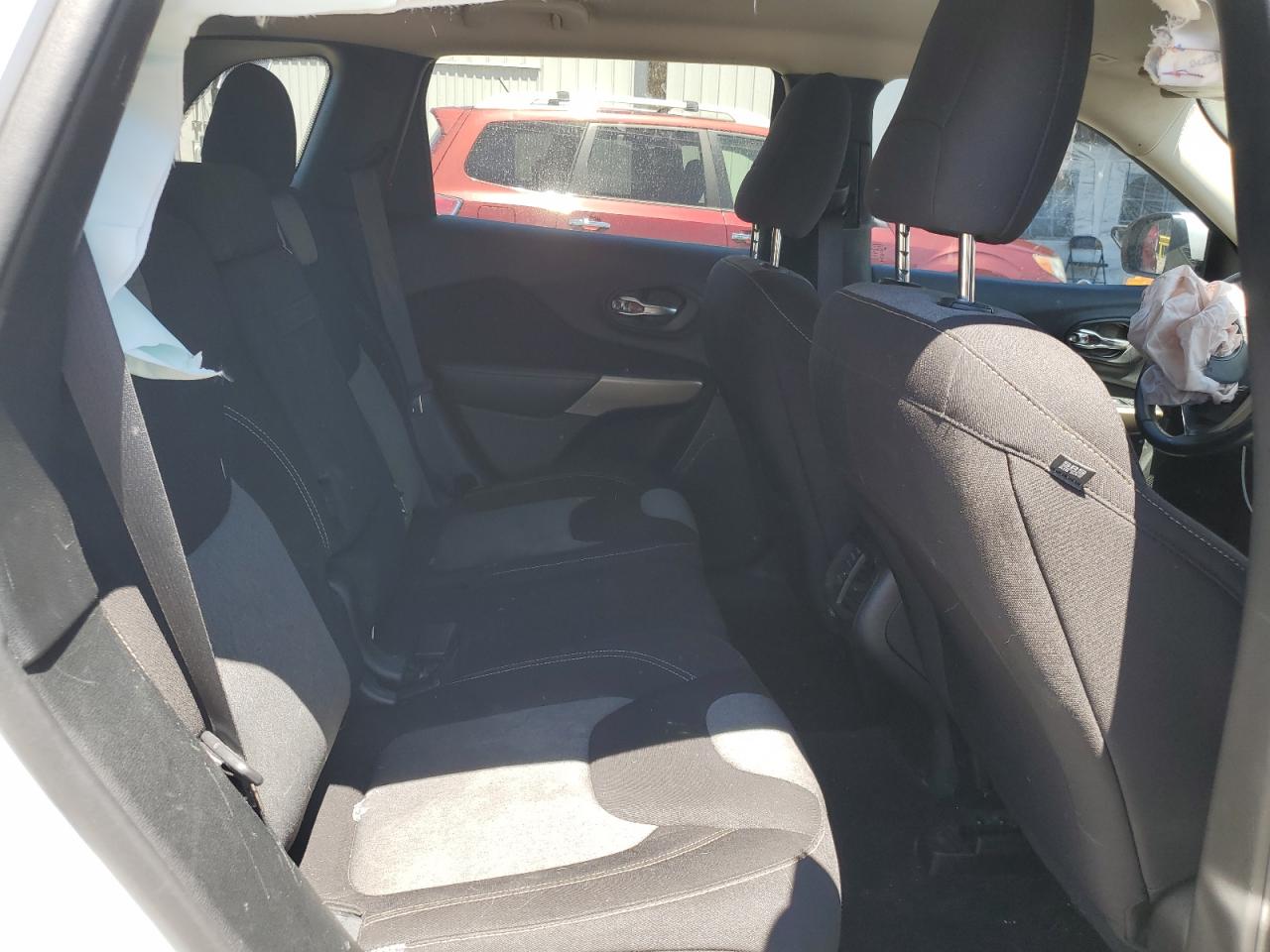 2018 JEEP CHEROKEE LATITUDE FWD