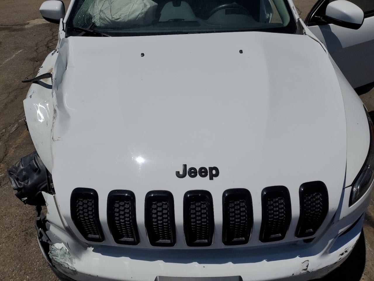 2018 JEEP CHEROKEE LATITUDE FWD