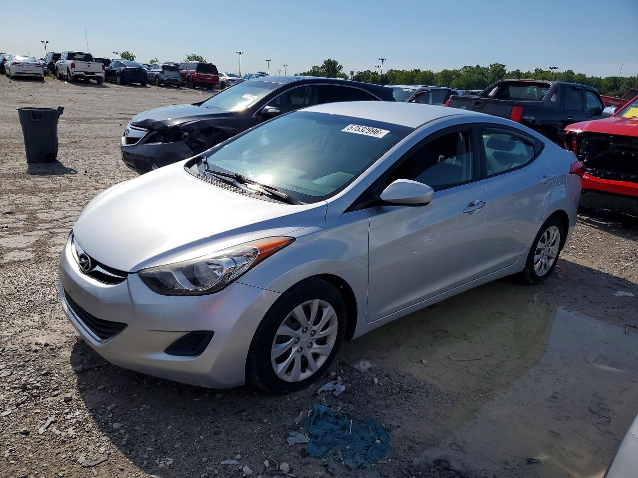 2013 HYUNDAI ELANTRA