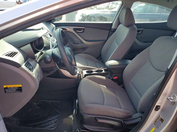 2013 HYUNDAI ELANTRA