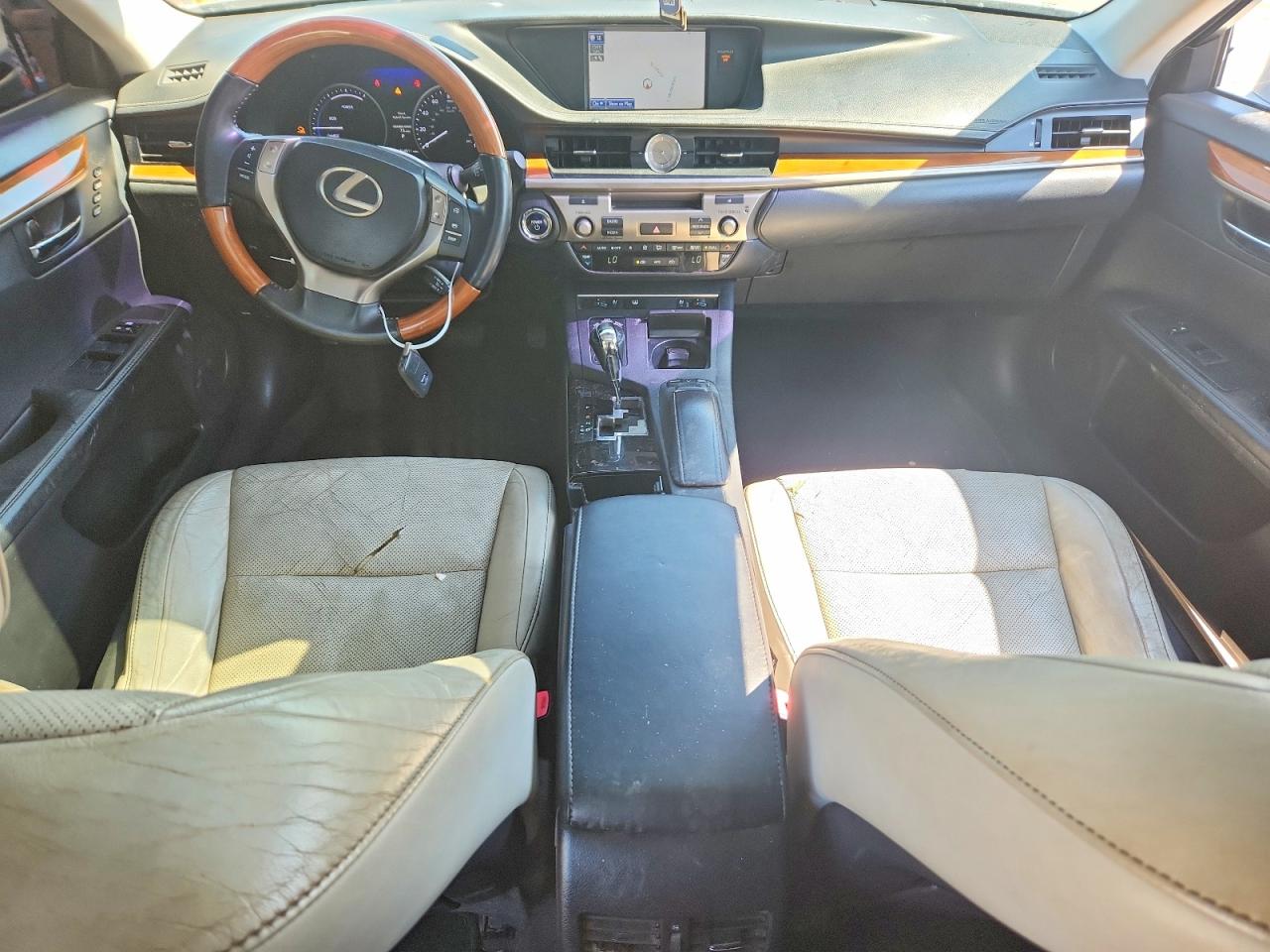 2013 LEXUS ES 300h