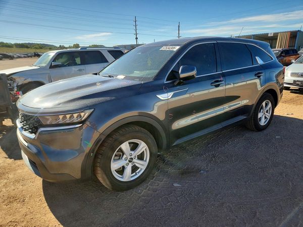 2022 KIA SORENTO
