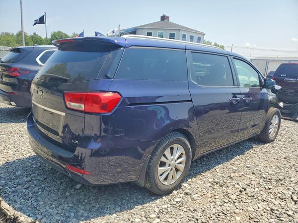 2018 KIA SEDONA LX