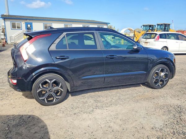 2024 KIA NIRO EX