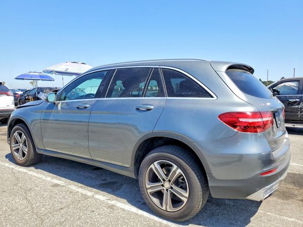2017 MERCEDES-BENZ GLC GLC300 Base-4M