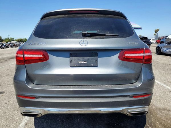 2017 MERCEDES-BENZ GLC GLC300 Base-4M