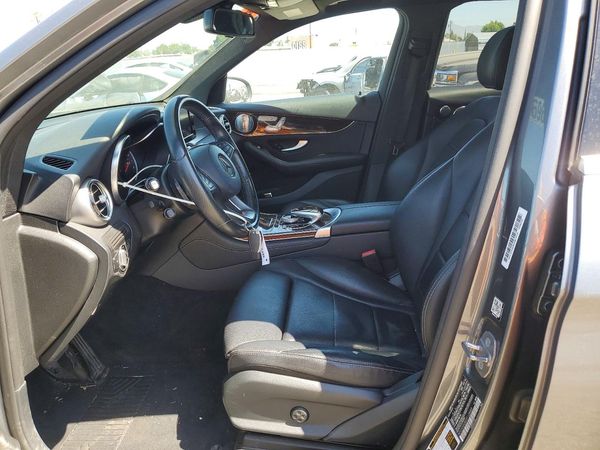 2017 MERCEDES-BENZ GLC GLC300 Base-4M