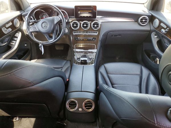 2017 MERCEDES-BENZ GLC GLC300 Base-4M