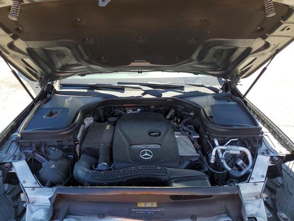 2017 MERCEDES-BENZ GLC GLC300 Base-4M