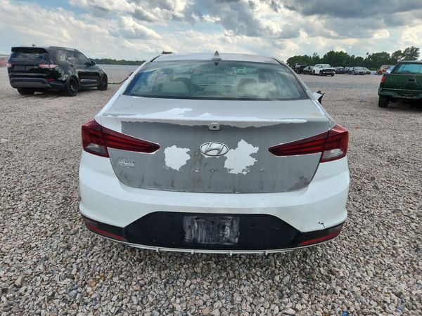 2019 HYUNDAI ELANTRA