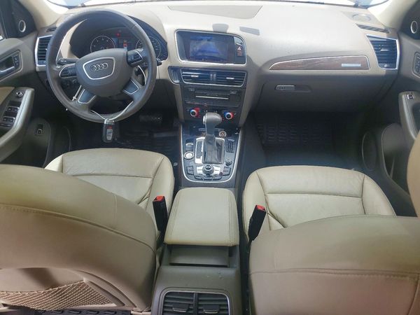 2017 AUDI Q5 quattro Premium Plus