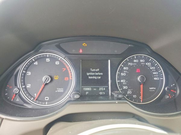 2017 AUDI Q5 quattro Premium Plus