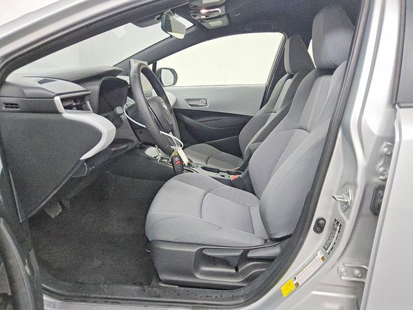 2026 TOYOTA COROLLA SE w/ Premium Pkg — DENT