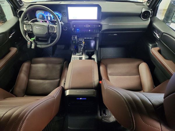 2026 TOYOTA LAND CRUIS