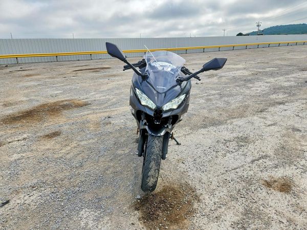 2022 KAWASAKI EX400