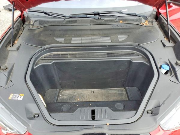 2021 FORD MUSTANG Premium — Engine bay