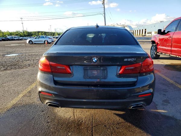 2019 BMW 530