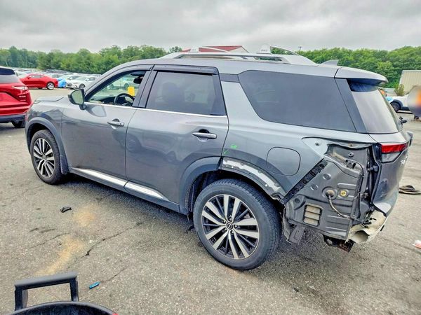 2022 NISSAN PATHFINDER