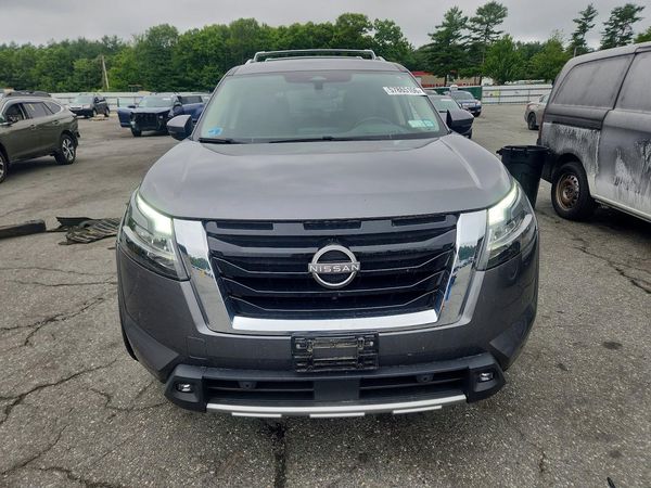 2022 NISSAN PATHFINDER