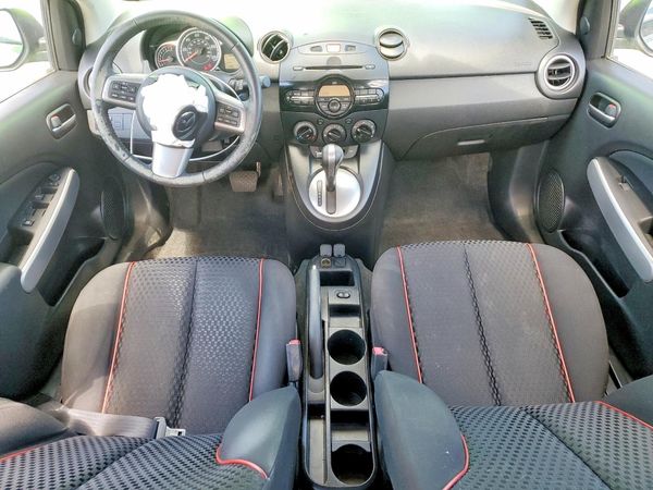 2012 MAZDA MAZDA3 Touring/GS