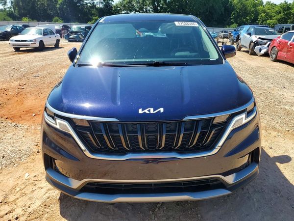 2024 KIA CARNIVAL LX, LX Seat Package