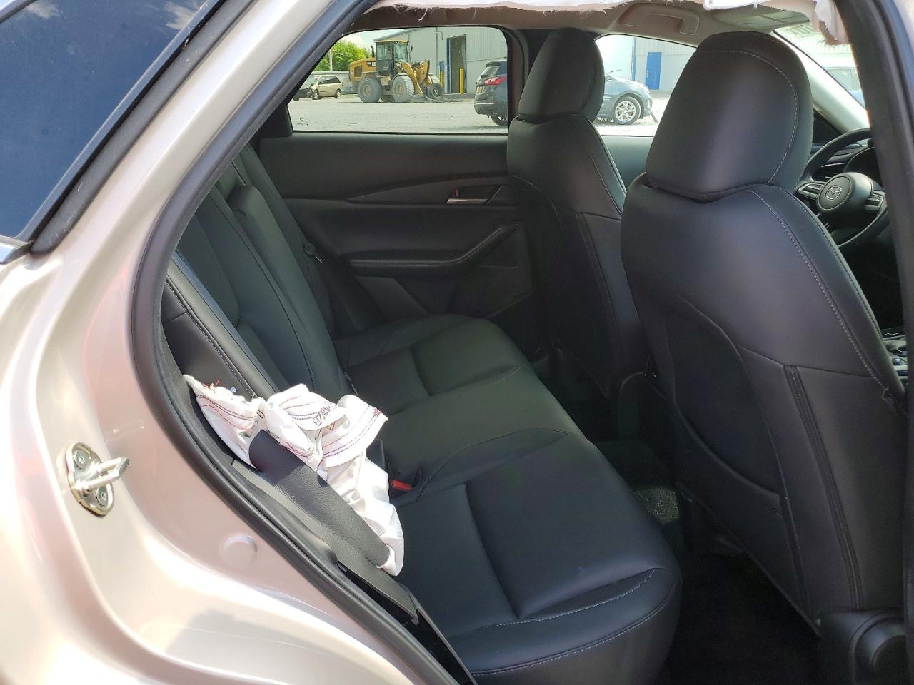 2023 MAZDA CX-30 Select Package