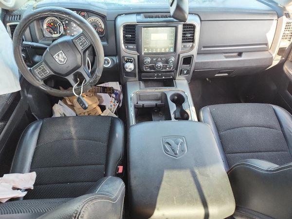 2016 RAM 1500 SPORT QUAD CAB 4X2