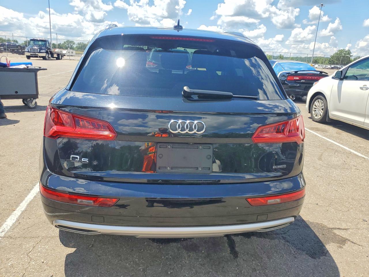 2020 AUDI Q5 quattro Premium