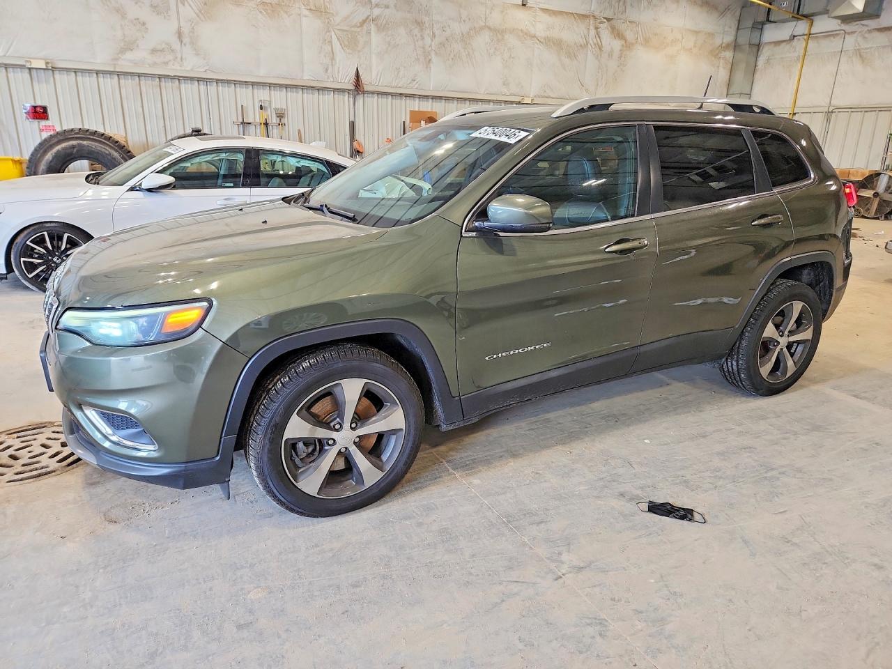 2019 JEEP CHEROKEE