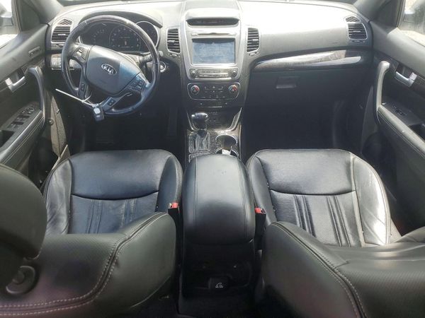 2014 KIA SORENTO SX