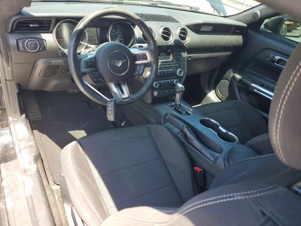 2017 FORD MUSTANG V6 Coupe