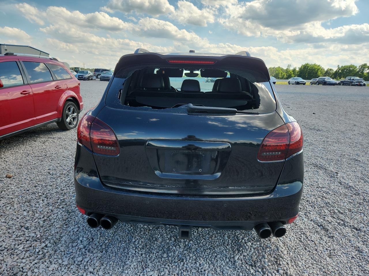 2013 PORSCHE CAYENNE S
