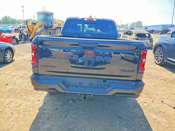 2025 RAM 1500