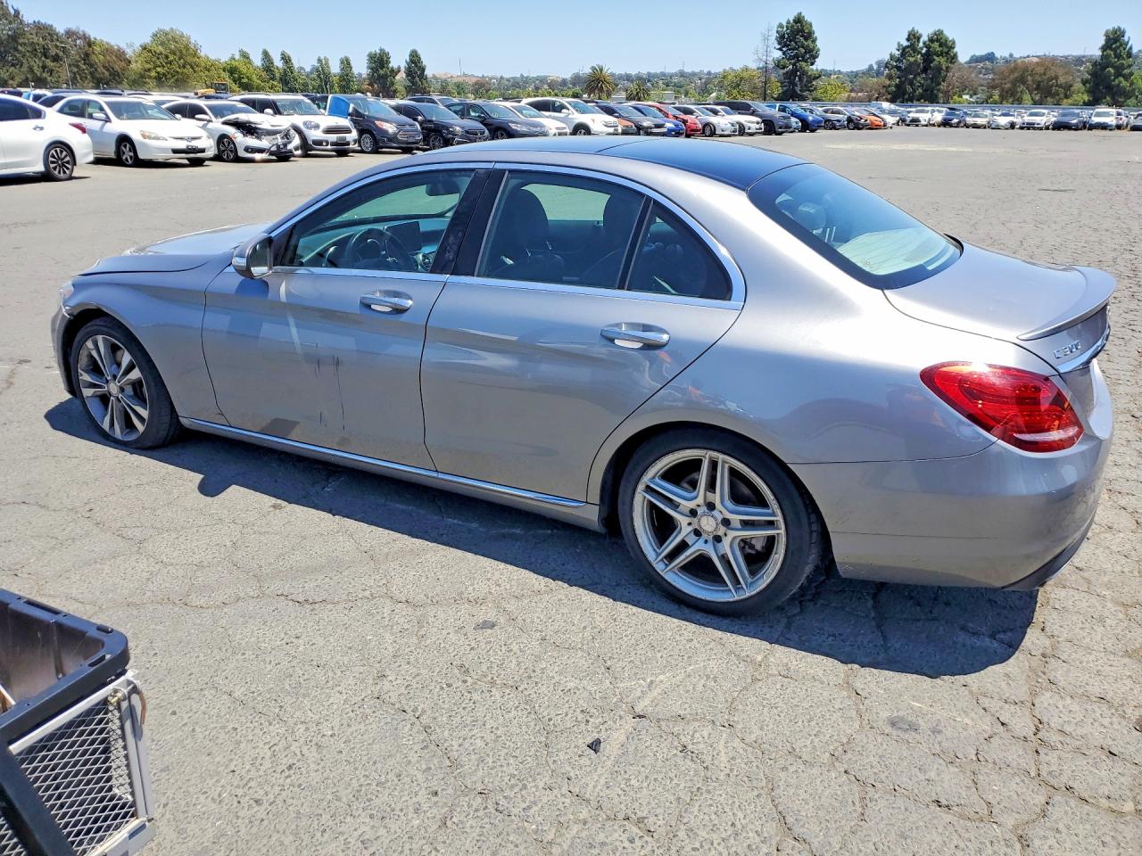 2015 MERCEDES-BENZ C Base