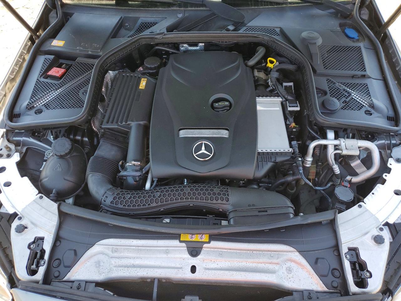 2015 MERCEDES-BENZ C Base
