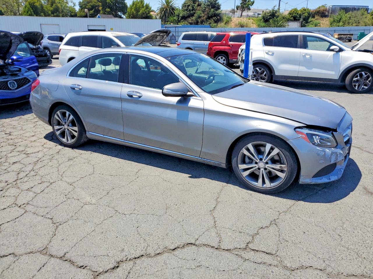 2015 MERCEDES-BENZ C Base