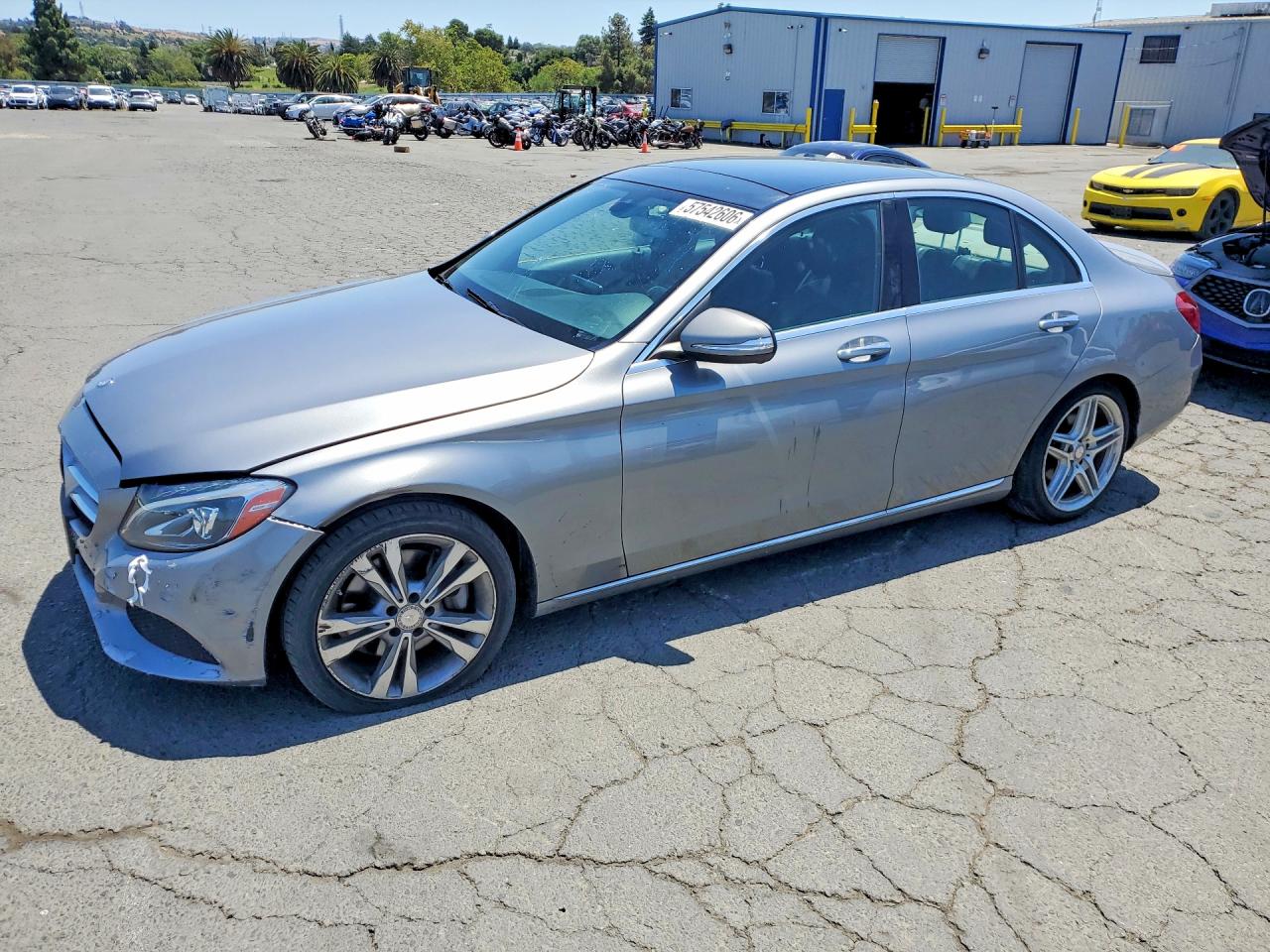 2015 MERCEDES-BENZ C Base
