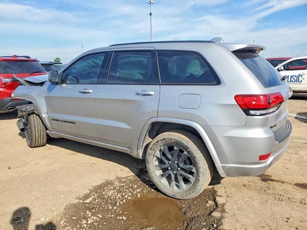2019 JEEP GRAND CHEROKEE LAREDO 4X4