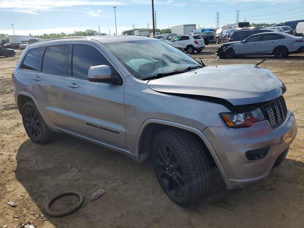 2019 JEEP GRAND CHEROKEE LAREDO 4X4