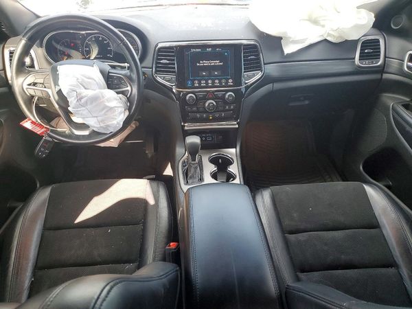 2019 JEEP GRAND CHEROKEE LAREDO 4X4