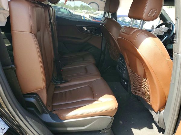 2018 AUDI Q7