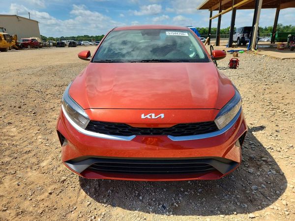 2023 KIA FORTE LX, LXS