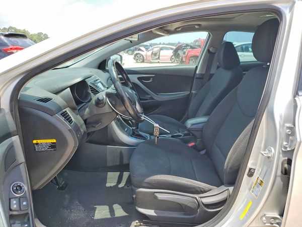 2015 HYUNDAI ELANTRA
