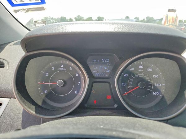 2015 HYUNDAI ELANTRA
