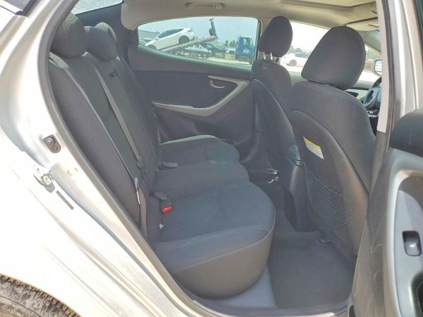2015 HYUNDAI ELANTRA