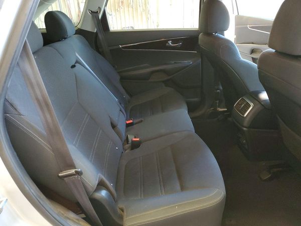 2020 KIA SORENTO L, LX, S