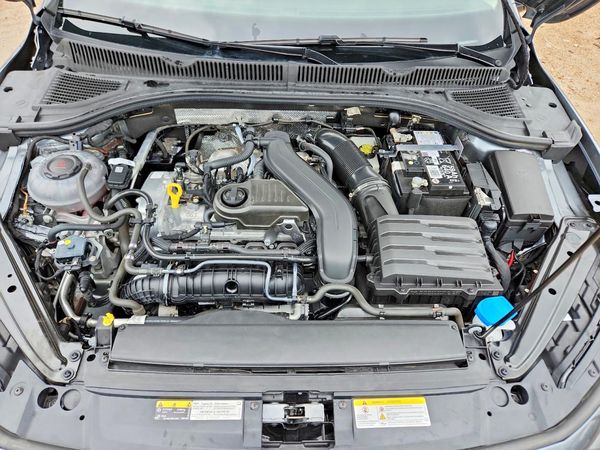 2025 VOLKSWAGEN JETTA