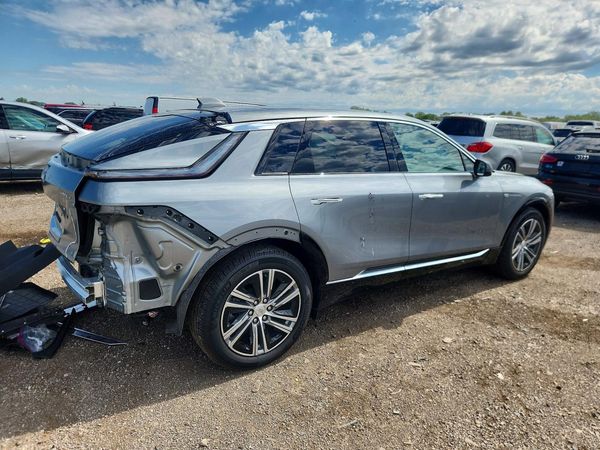 2024 CADILLAC LYRIQ Lux-1